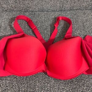 Victoria’s Secret Bombshell Incredible Knockout Ultra Max Sports Bra 32DDD NWT